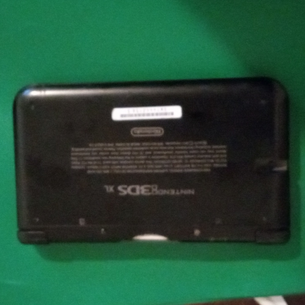 Nintendo 3DS XL